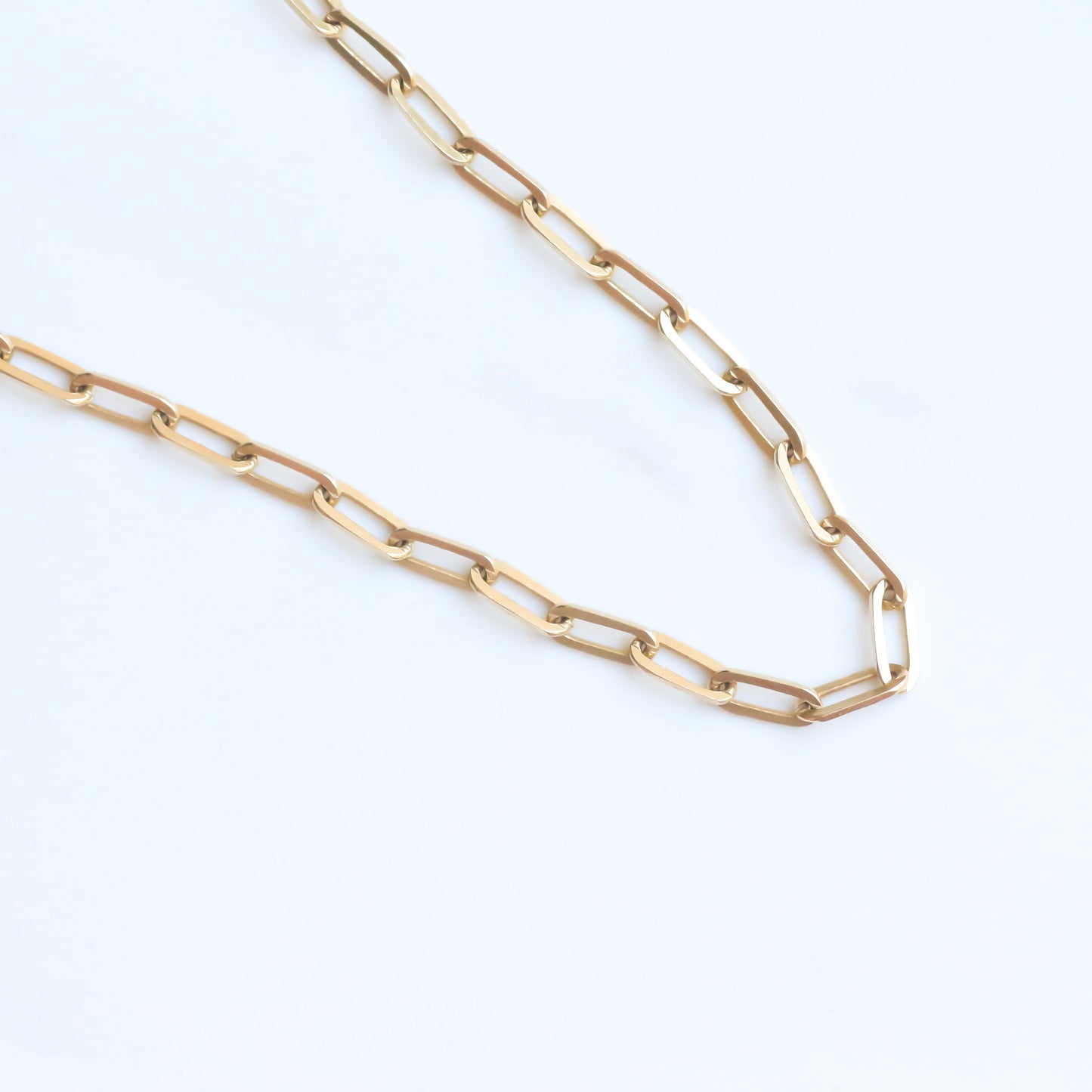 Avery Necklace 14k gold