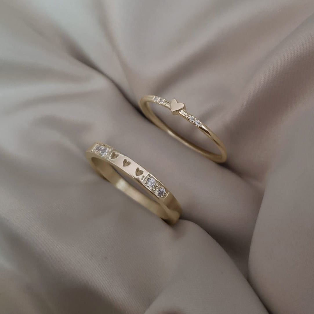 14K טבעת טריפל לב משובצת