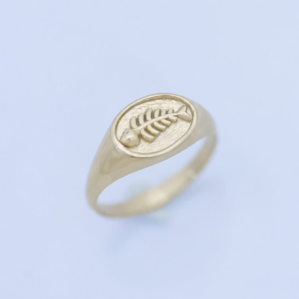 Fishbone Signet Ring in 14K Gold