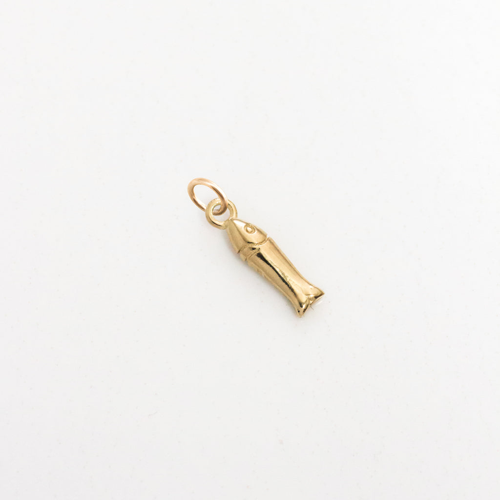 Fish mini charm 14k gold
