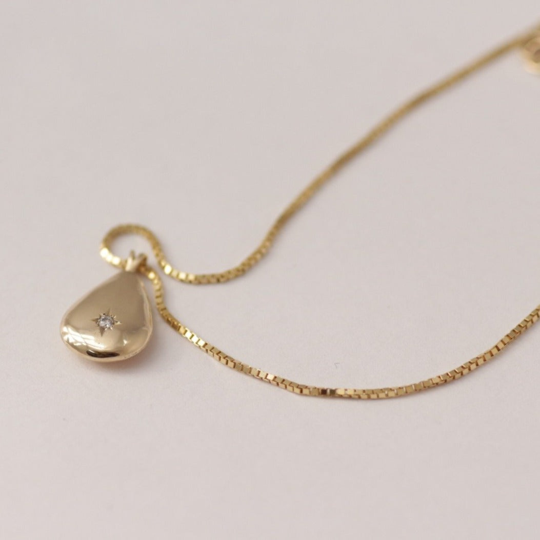 Teardrop necklace 14k gold