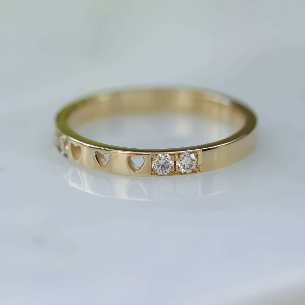 Three hearts diamond ring 14k gold