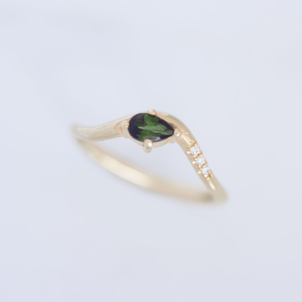 Willow ring 14k gold