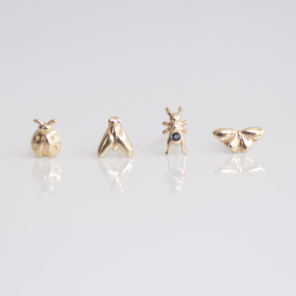 Fly earring stud 14k