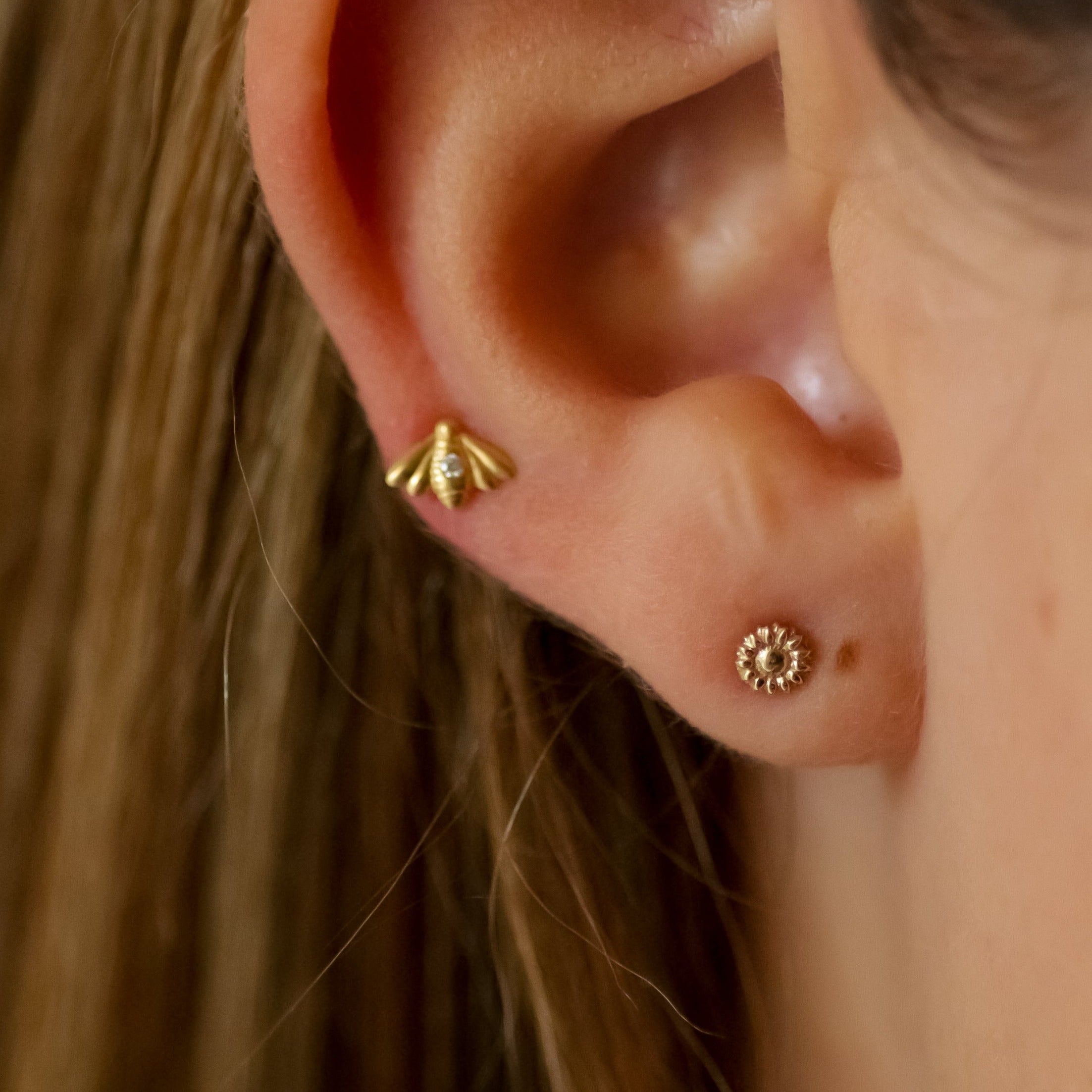 Bee & Sunflower Stud set