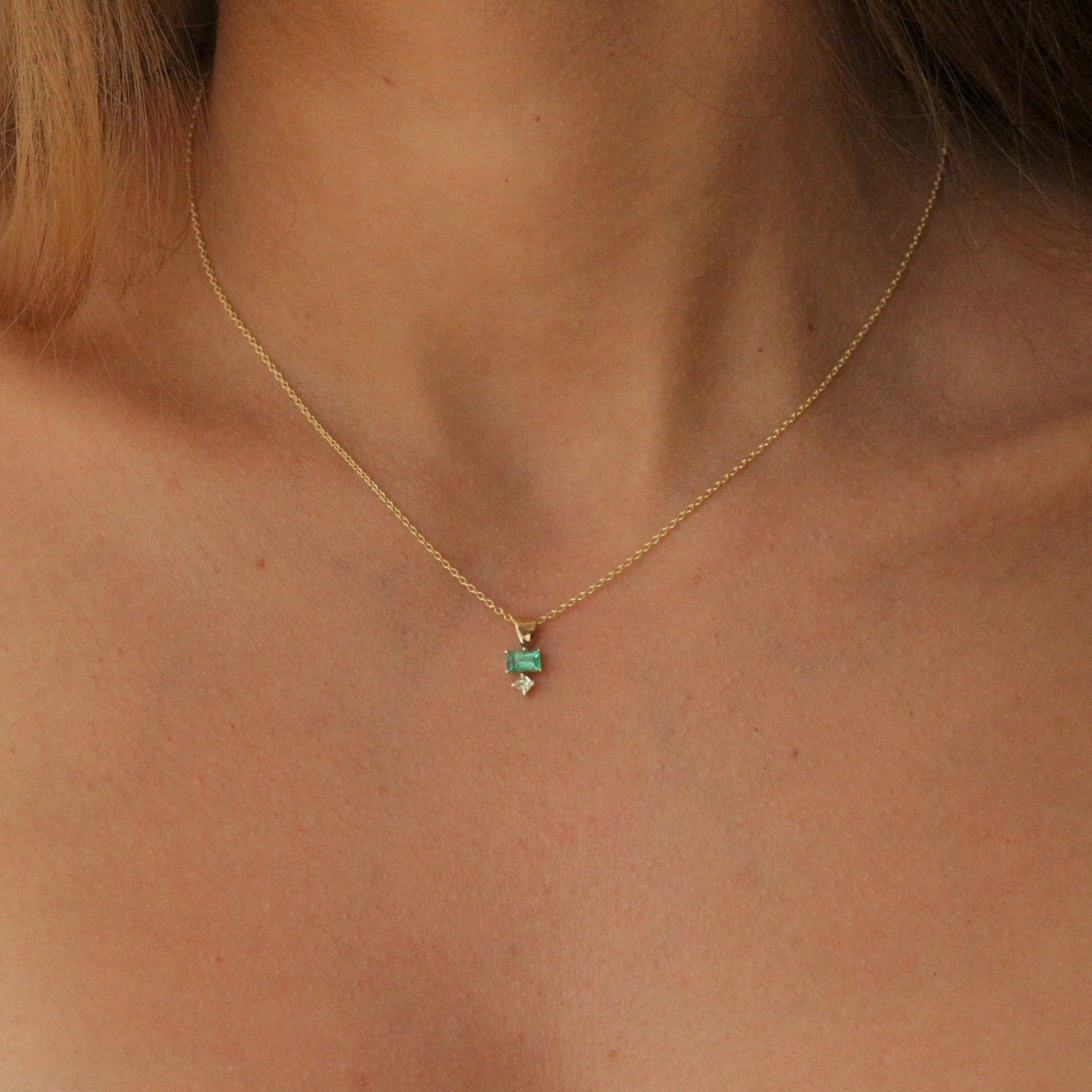 Aurora necklace 14k gold