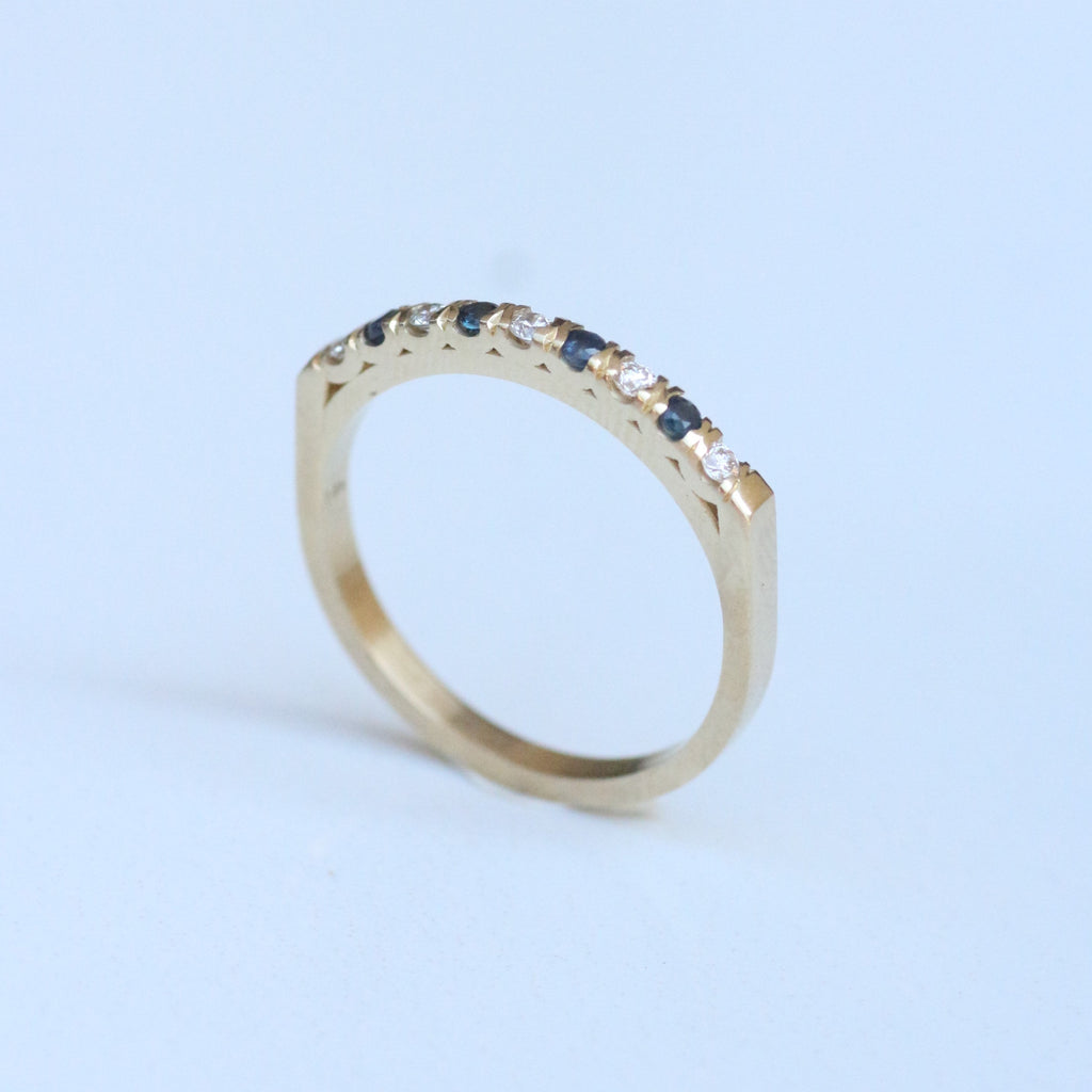 Vintage Sapphire & Diamond ring 14k gold