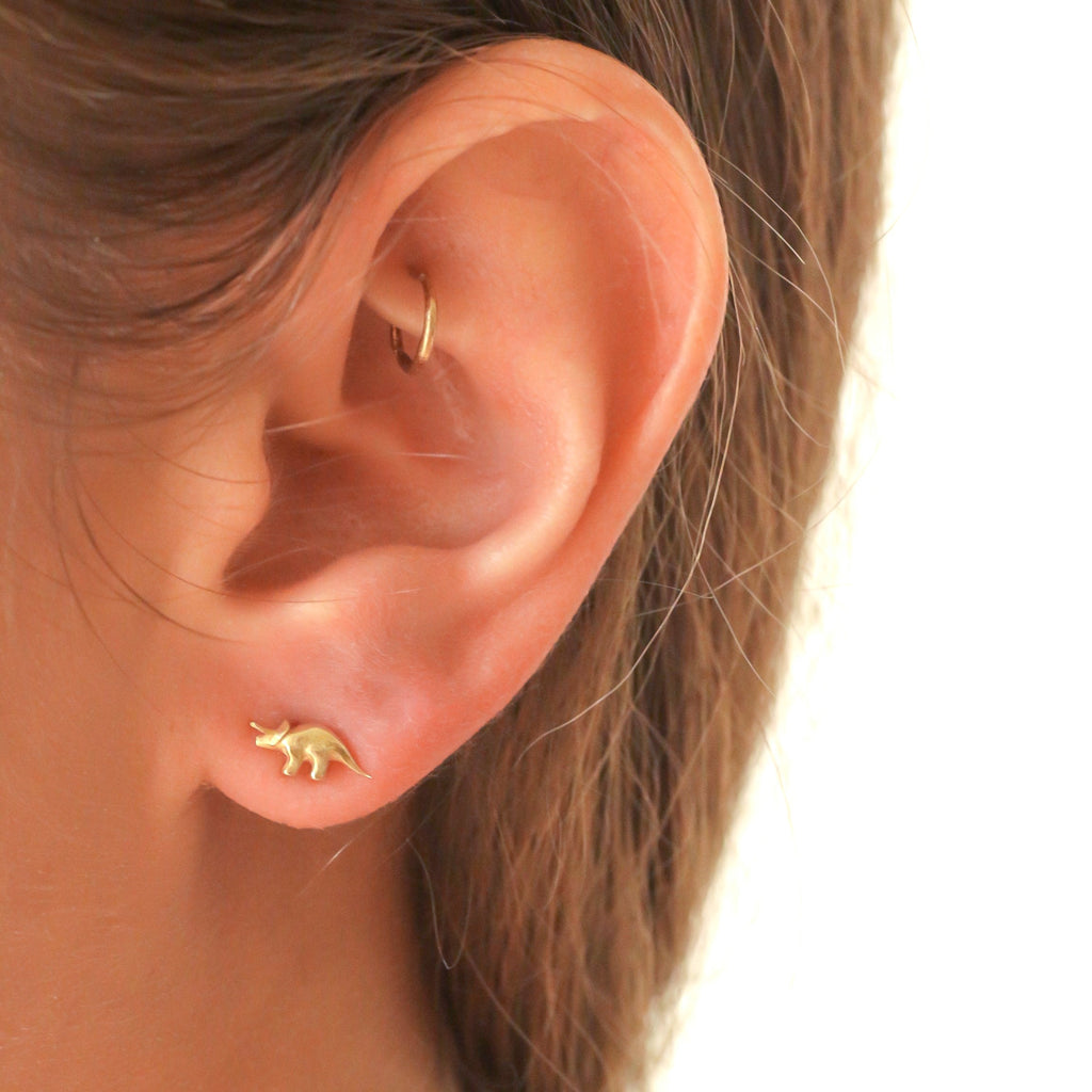 Triceratops stud 14k gold
