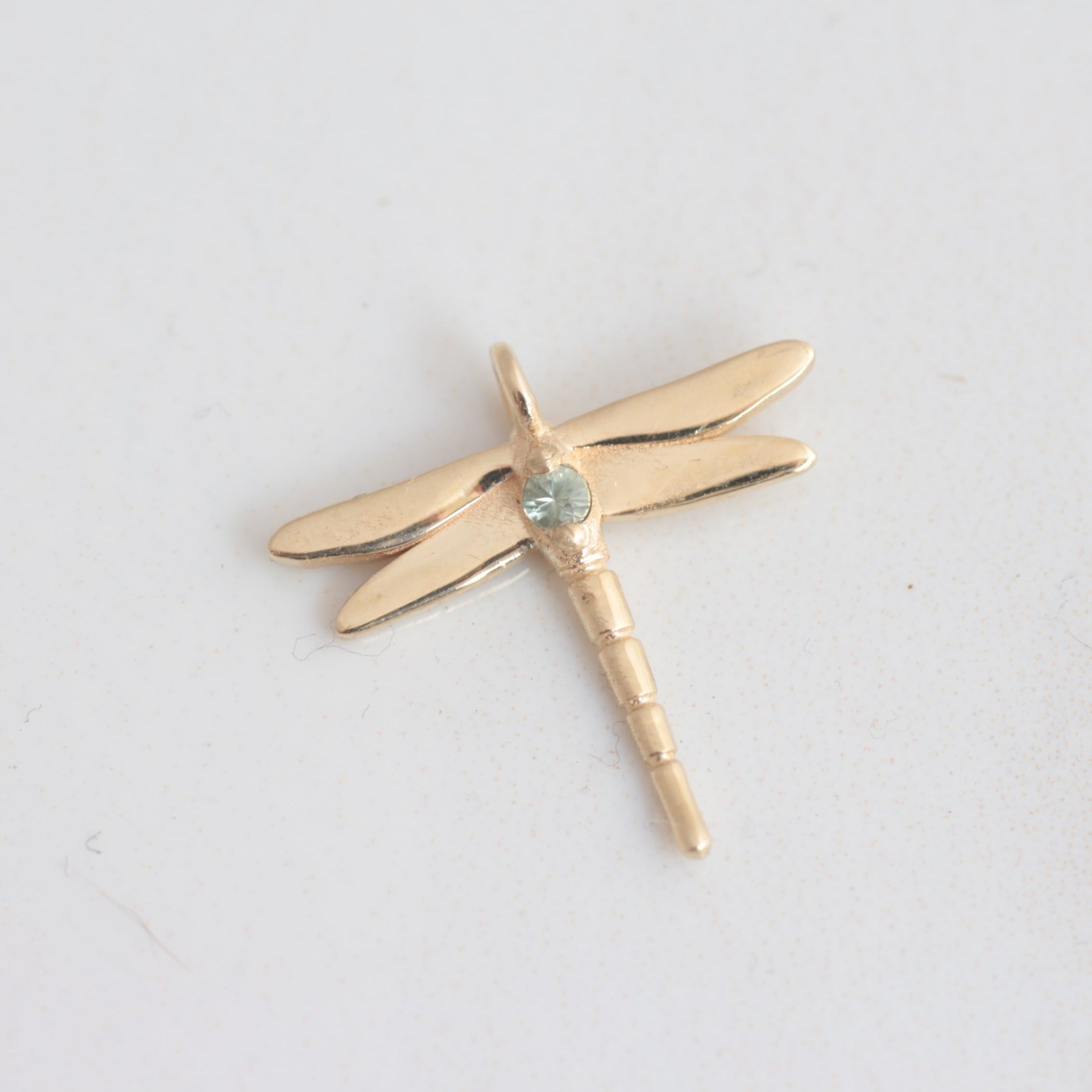 Dragonfly Green Sapphire necklace 14k gold