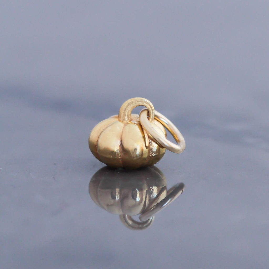 Pumpkin Charm 14k gold