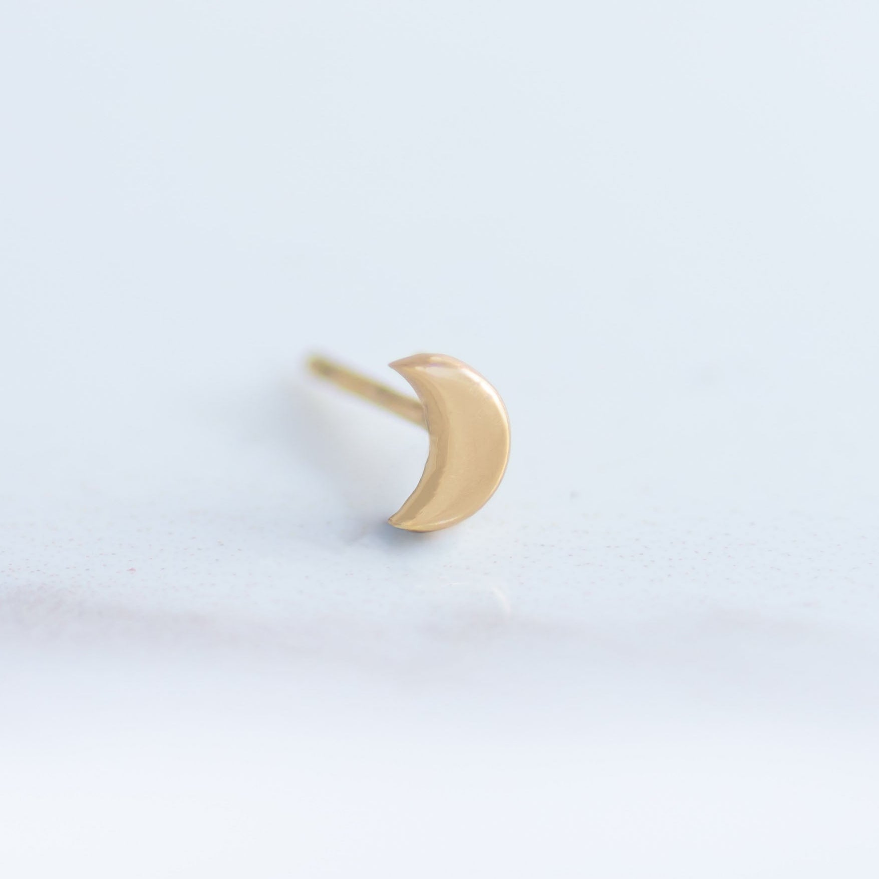 Luna Stud 14k gold