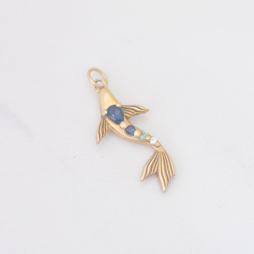 Royal Sapphire Reef Fish Pendant in 14K Gold