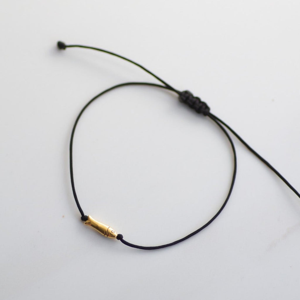 Lucky Fish Bead bracelet 14k gold