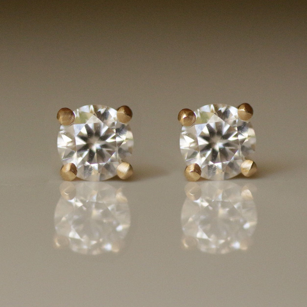 Diamond stud 0.75 ct