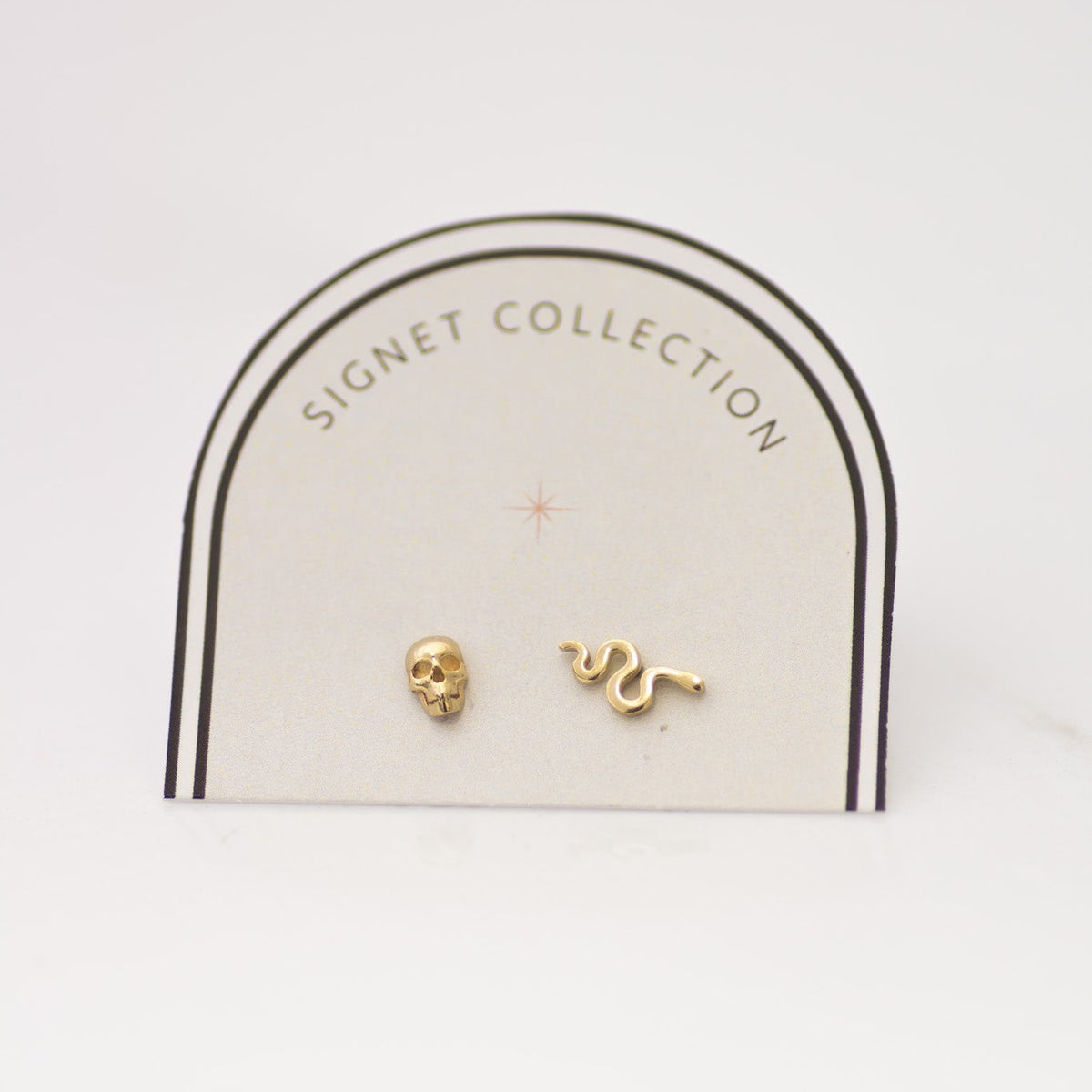 Skull stud 14k gold